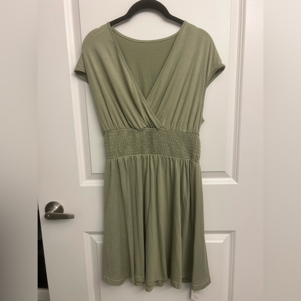 Cupshe cotton dress size medium NWT two
